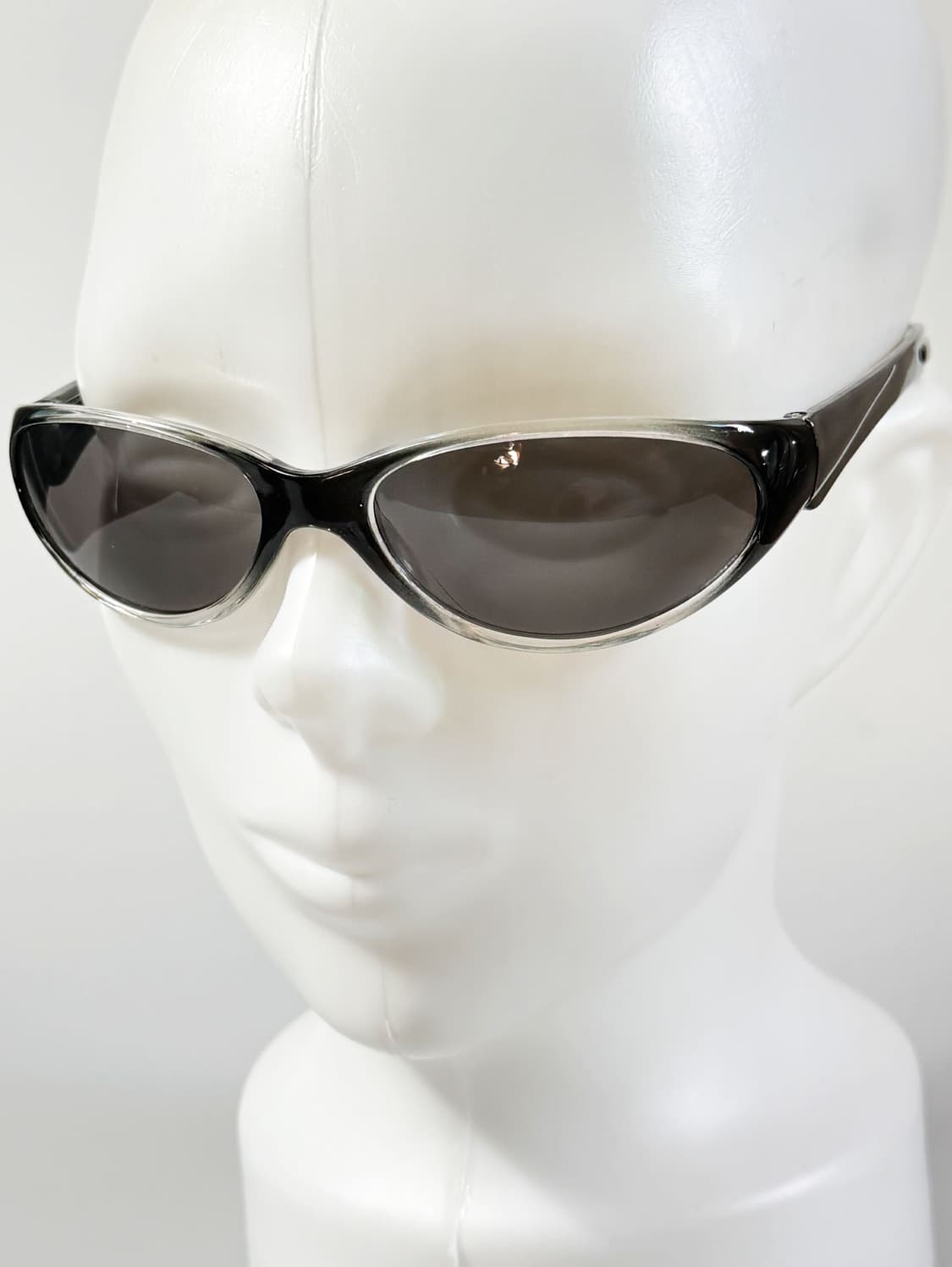 90s ONE SELF 블랙 그라데이션 랩 스포티 빈티지 선글라스 상품이미지8