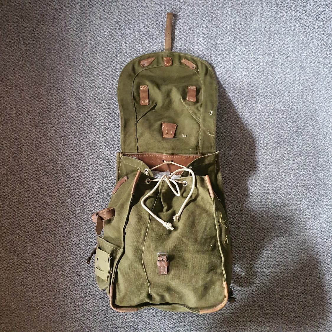 70s 루마니아군용 배낭 상품이미지6