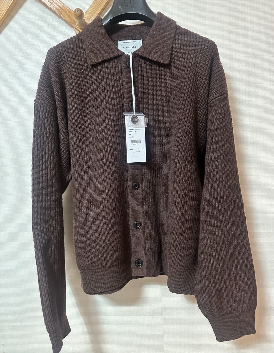비바스튜디오 가디건 브라운 M사이즈 새제품 5.5만원 운포 상품이미지1