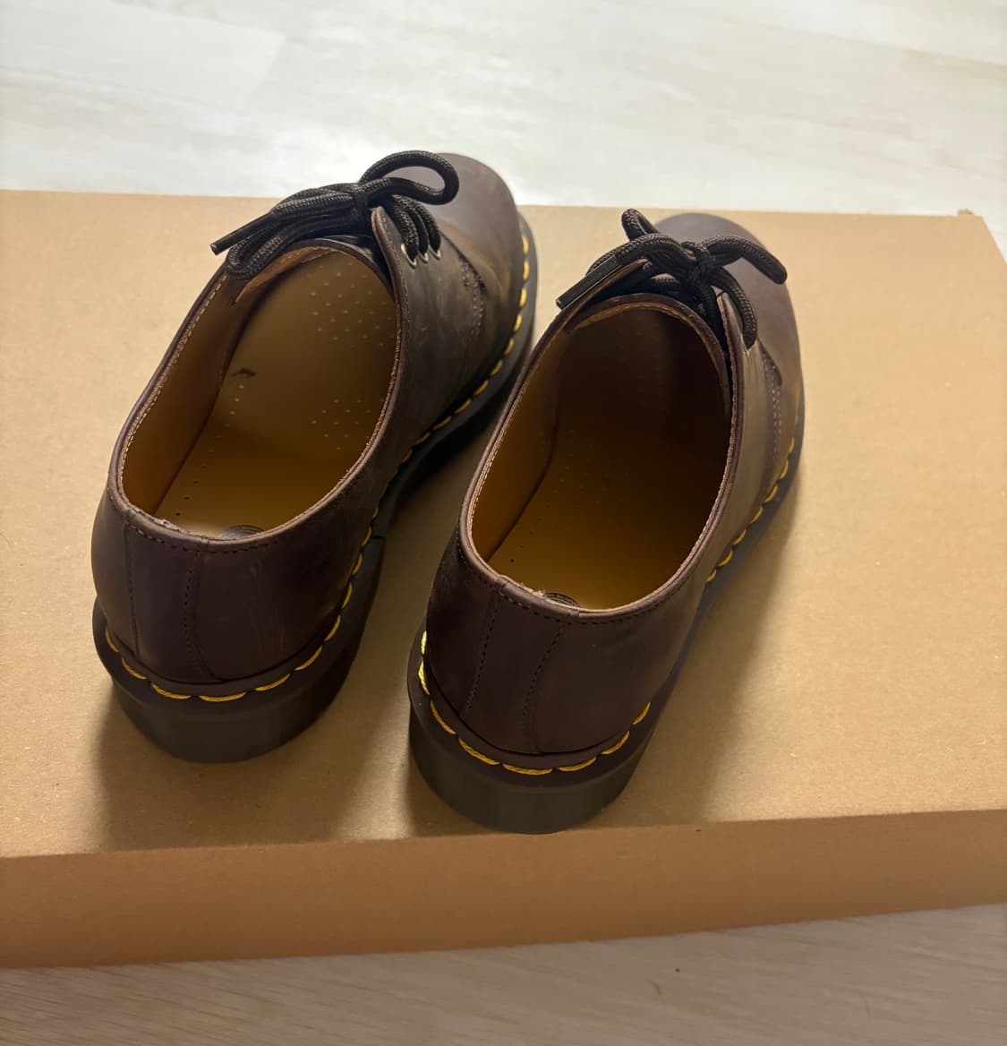 닥터마틴 1461 크레이지호스 4UK 상품이미지3