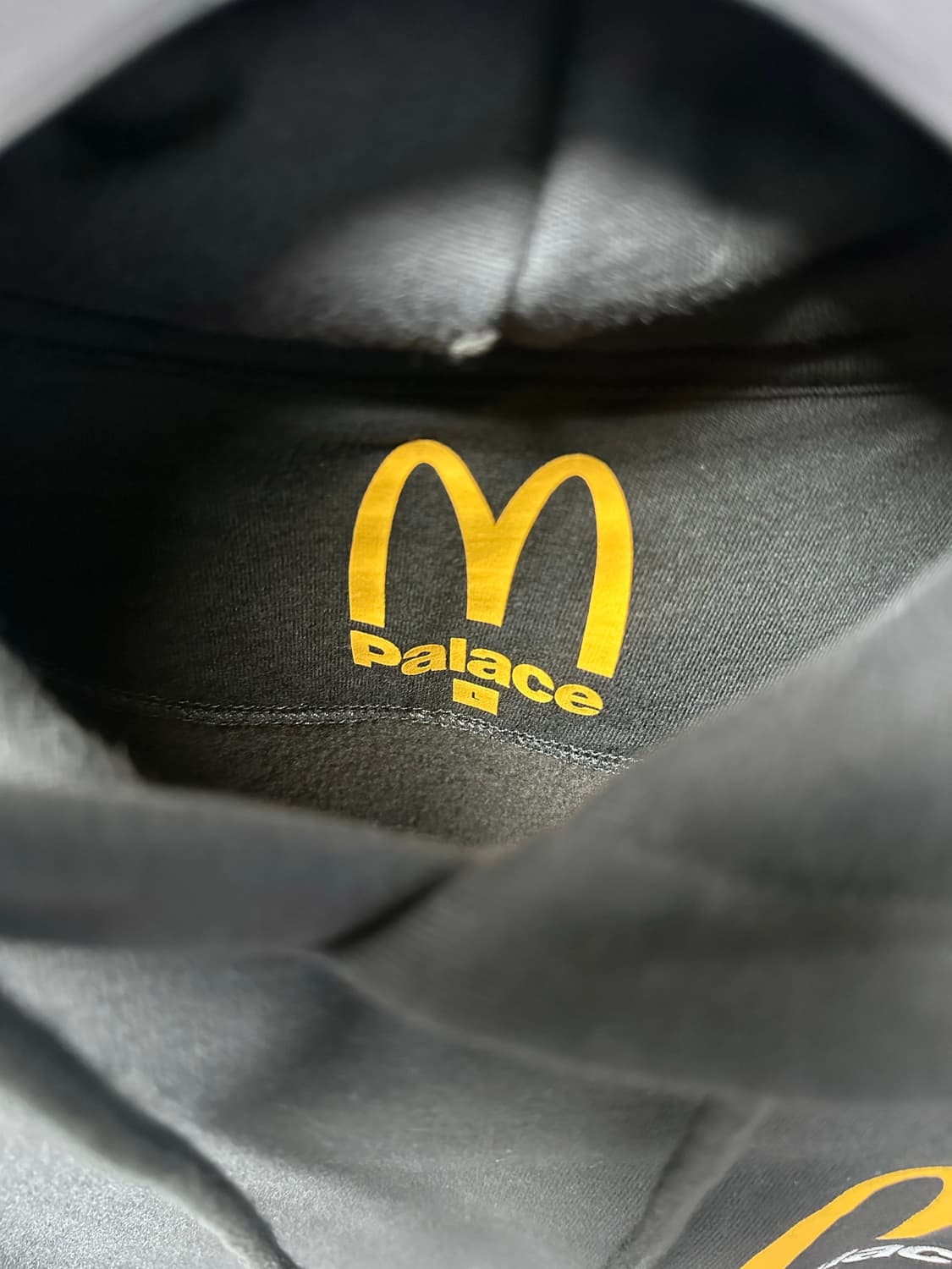 팔라스 맥도날드 콜라보 후디 L 상품이미지2