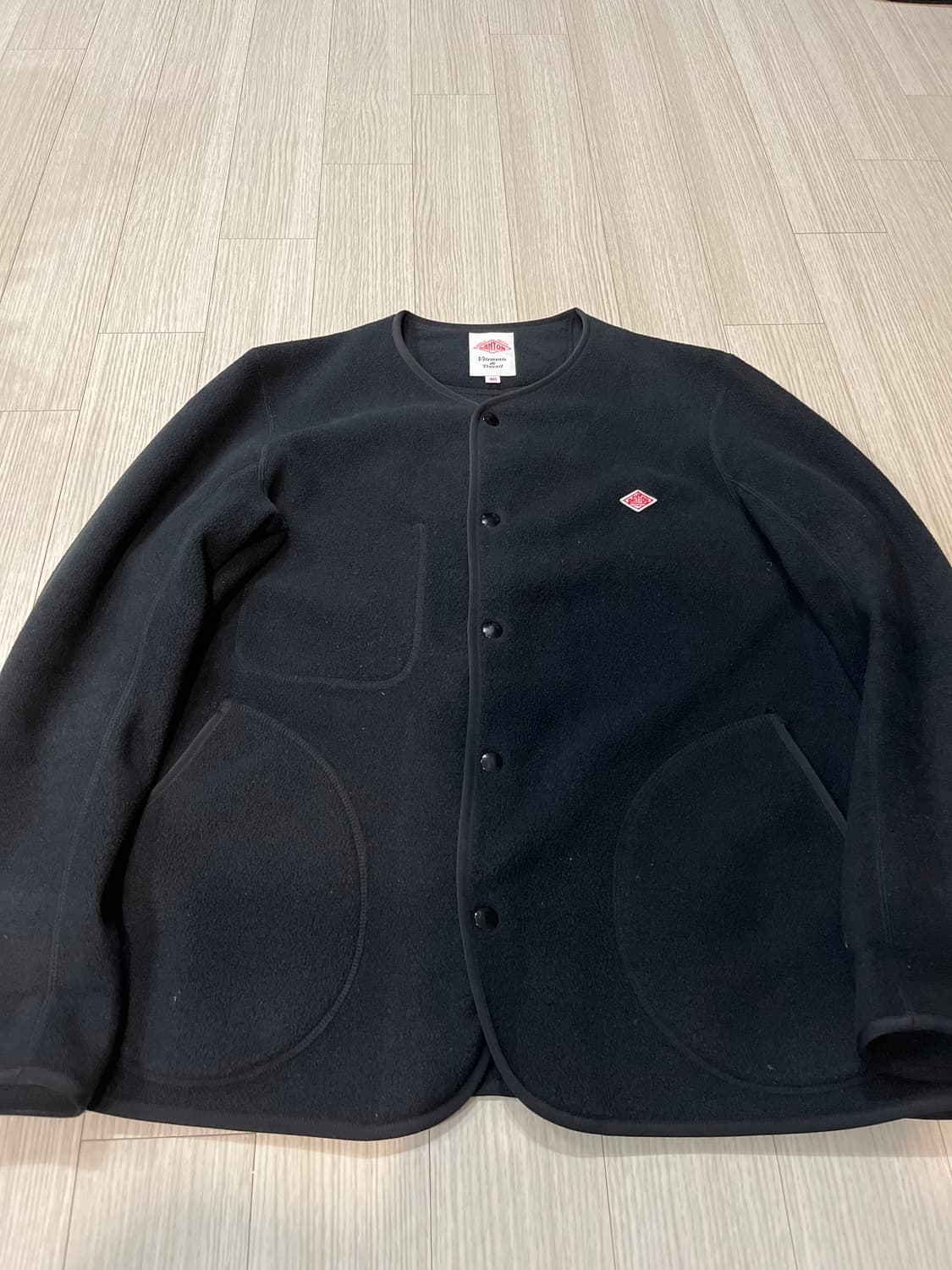 단톤 플리스 가디건 블랙 상품이미지1