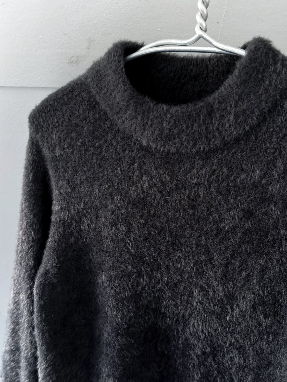 Brushed fabric cropped knit P/O 상품이미지2