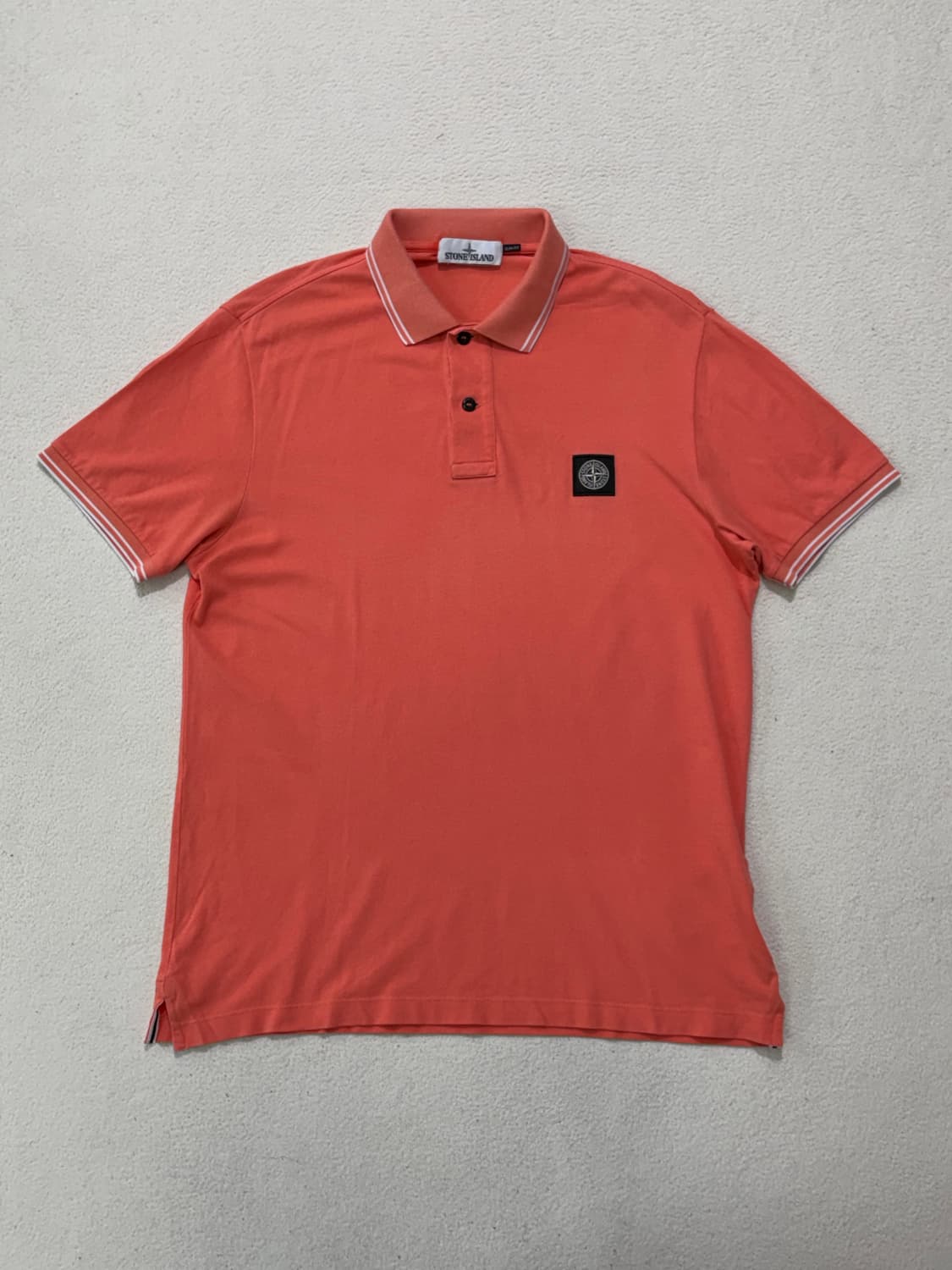 스톤아일랜드 로고 패치 카라 티셔츠 XL 코랄 상품이미지1