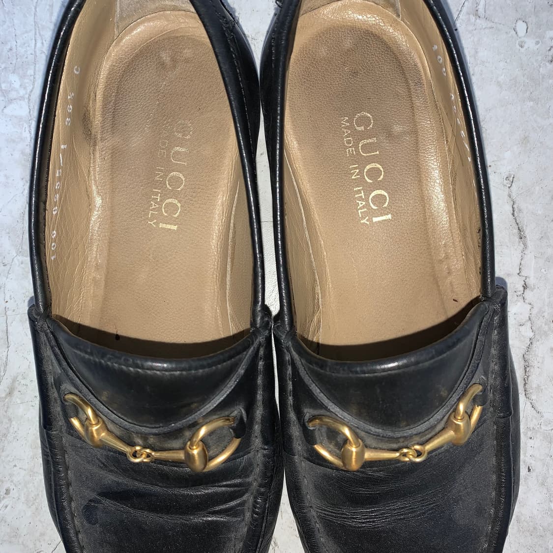 구찌 빈티지 금장 블랙 여성 로퍼 225-230 이태리 빈티지 상품이미지4