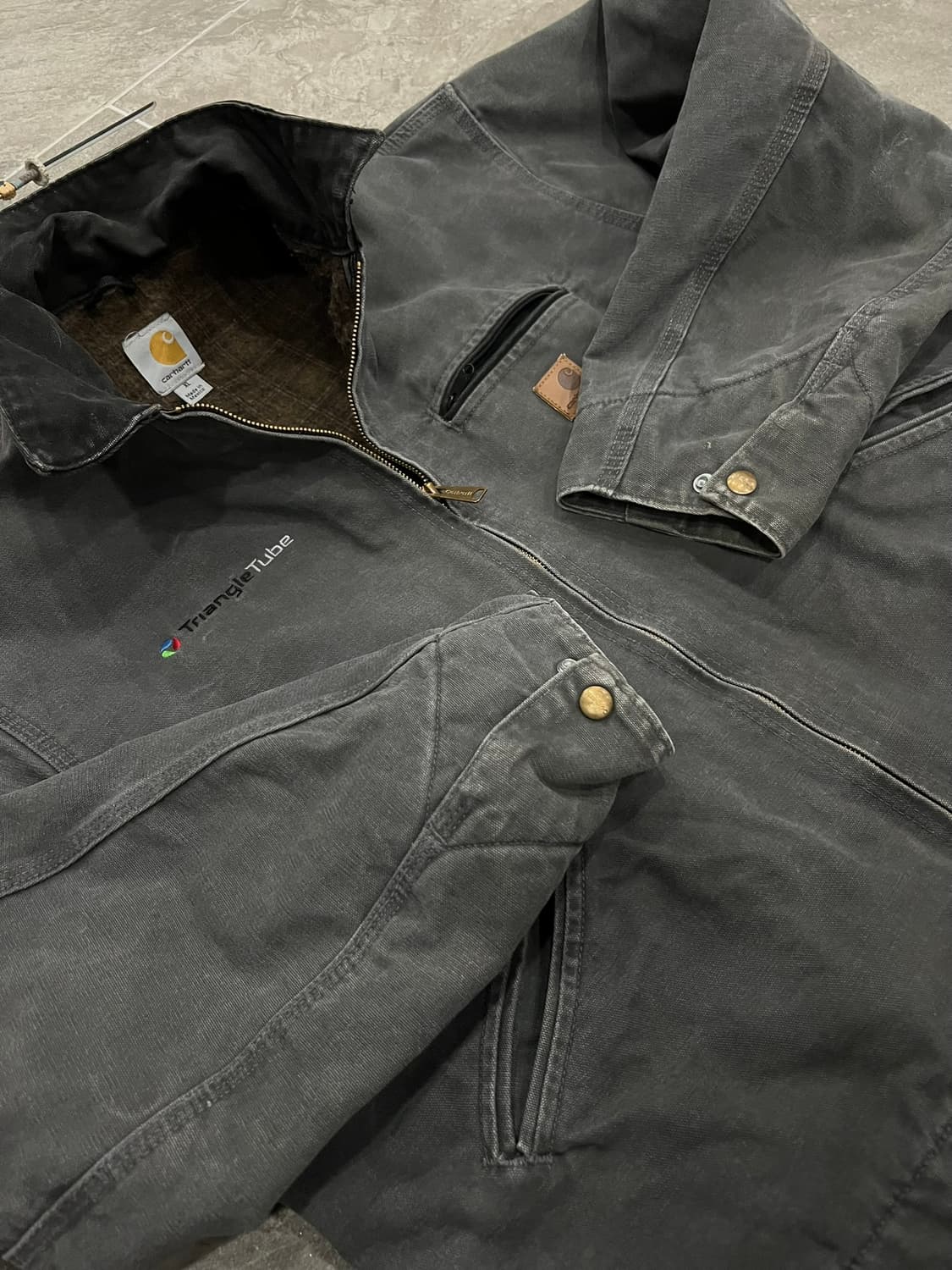 (XL)칼하트 디트로이트 자켓 J97 GVL 그래블 상품이미지9