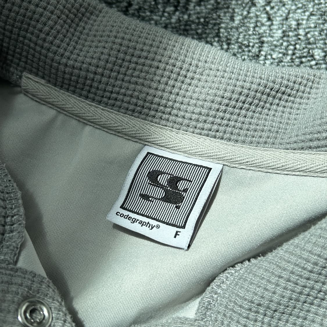 코드그라피 배색카라 그레이 롱슬리브 상품이미지7