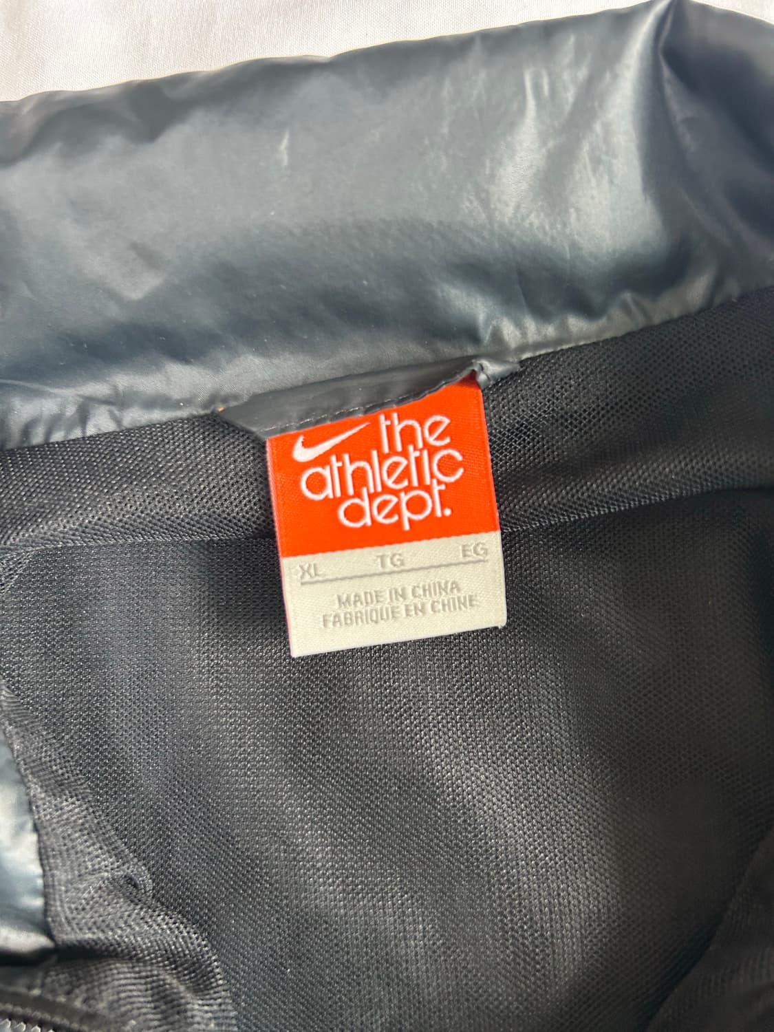 나이키 바람막이 상품이미지2