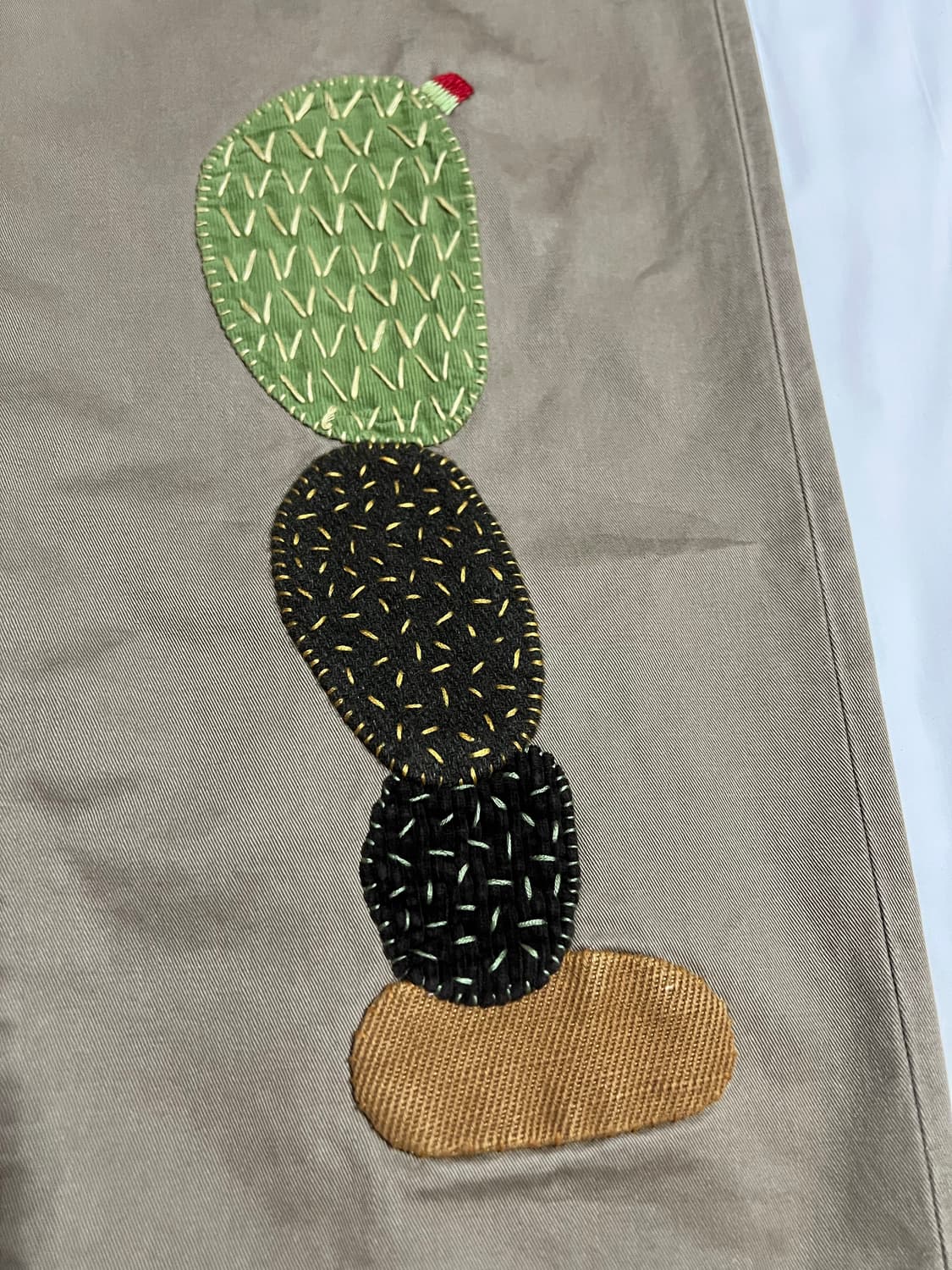 캐피탈 선인장 자수 치노 팬츠 4 상품이미지5