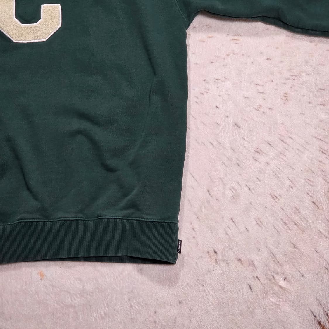 커버낫 그린 C 패치 맨투맨 상품이미지3