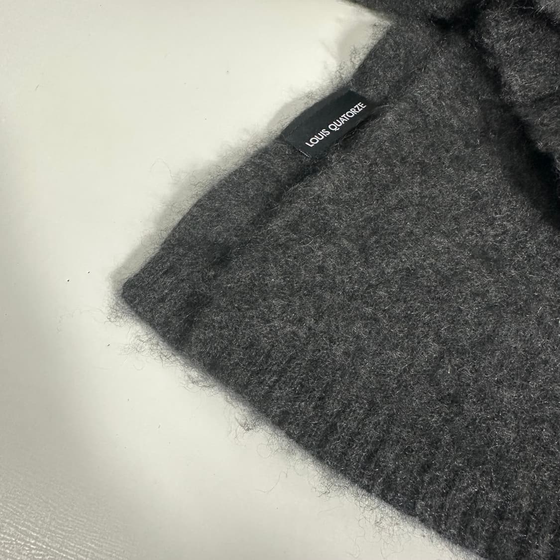 OS 루이카또즈 챠콜 보카시 캐시미어100% 머플러 상품이미지3