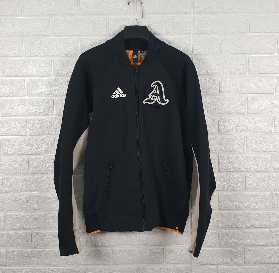 [100]아디다스 야구점퍼 상품이미지1