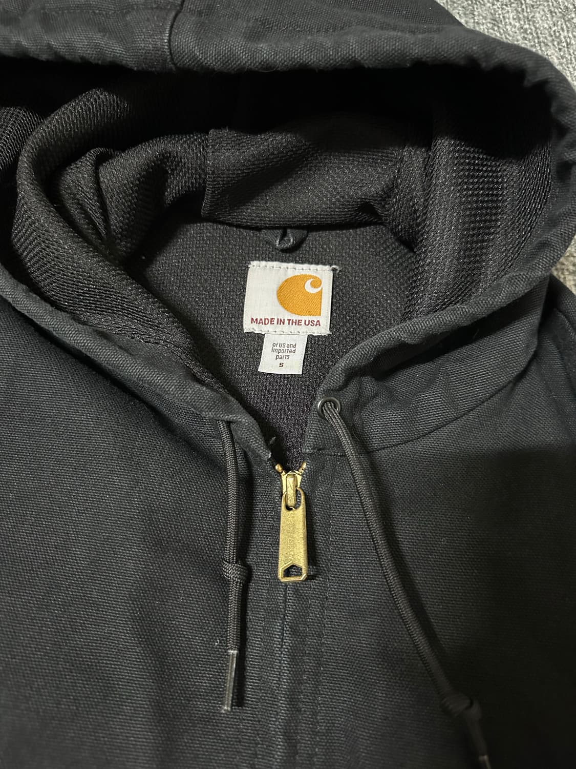 칼하트 J131 블랙 후드집업 S 상품이미지2