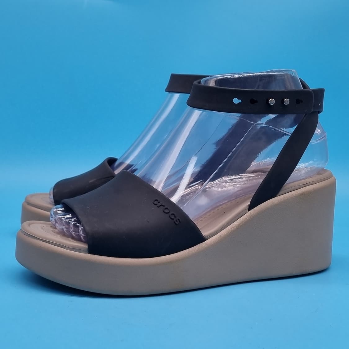 h 크록스 브루클린 여성웨지샌들240 굽8 상품이미지1