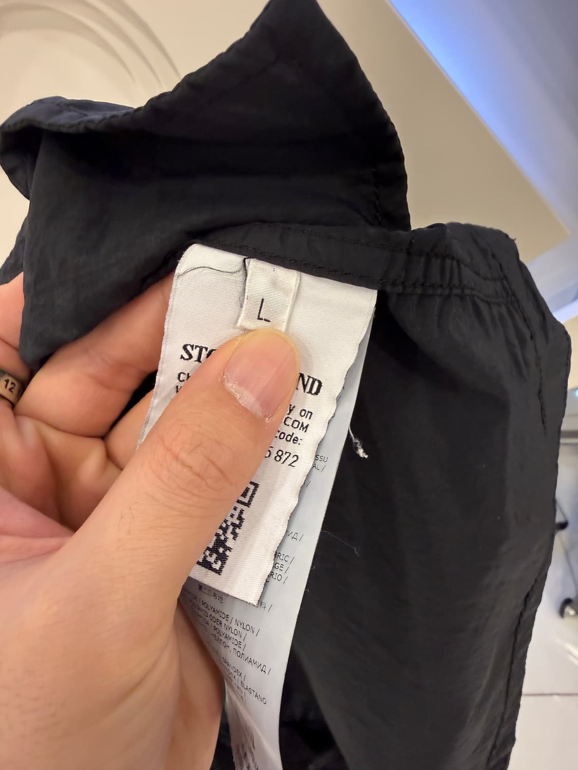 스톤아일랜드 18SS 나일론메탈 오버셔츠 블랙 상품이미지3