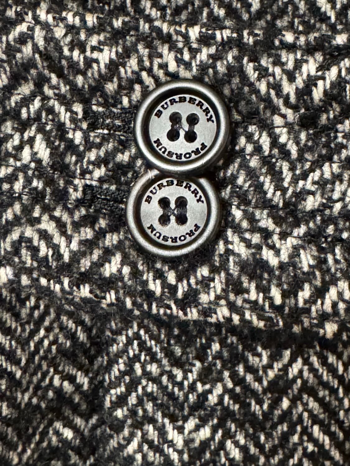 최고의 역작~!! 버버리 프로섬 헤링본 더블 코트 판매 합니다~!! 상품이미지6