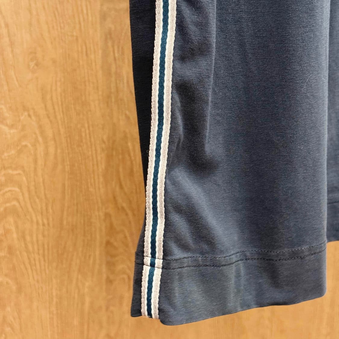 휴고 보스 캐주얼 반팔 티셔츠 사이드 스트라이프 디테일 네이비 상품이미지6