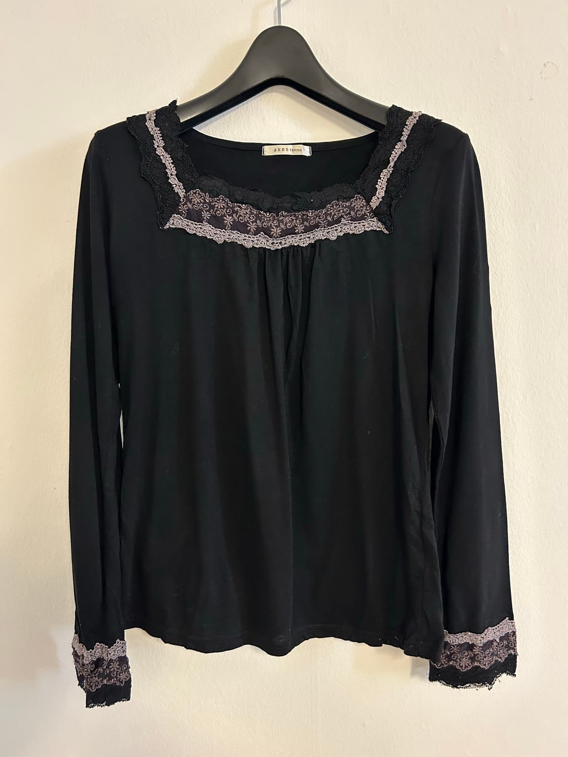 액시즈팜 레이스 트리밍 롱슬리브 상품이미지1