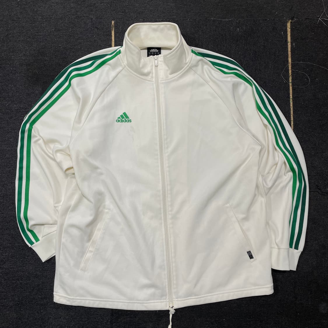아디다스 흰초 화이트 그린 오버핏 져지 삼선 트랙탑 L XL 상품이미지4