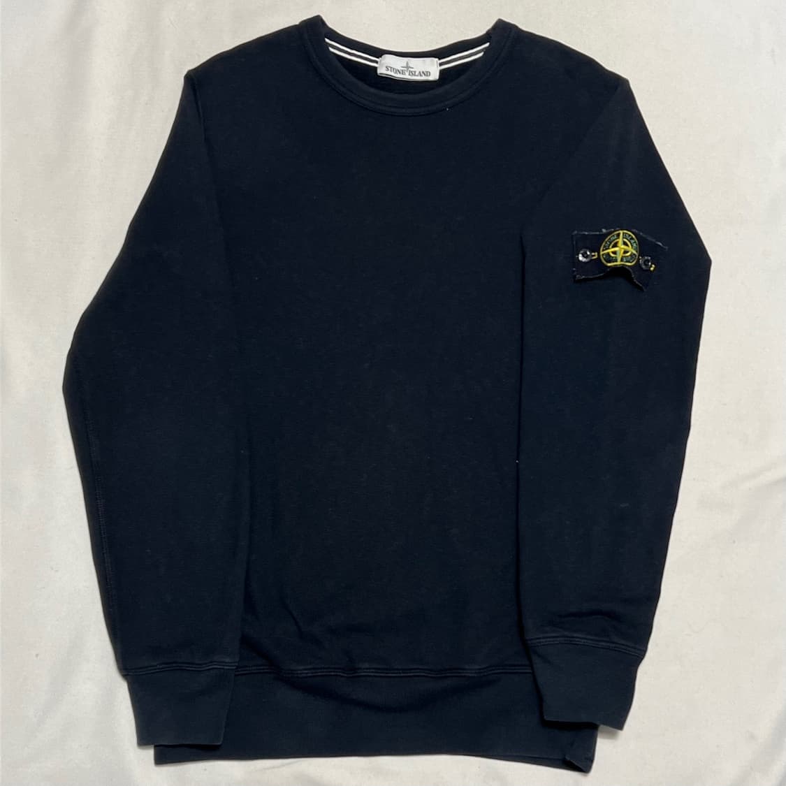 M 스톤아일랜드 와펜 라운드넥 맨투맨 상품이미지2