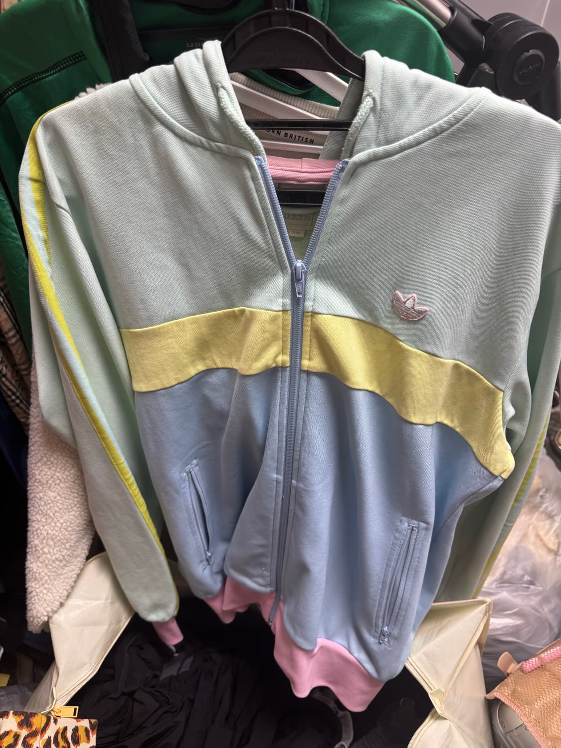 아디다스 솜사탕맛 져지 상품이미지1