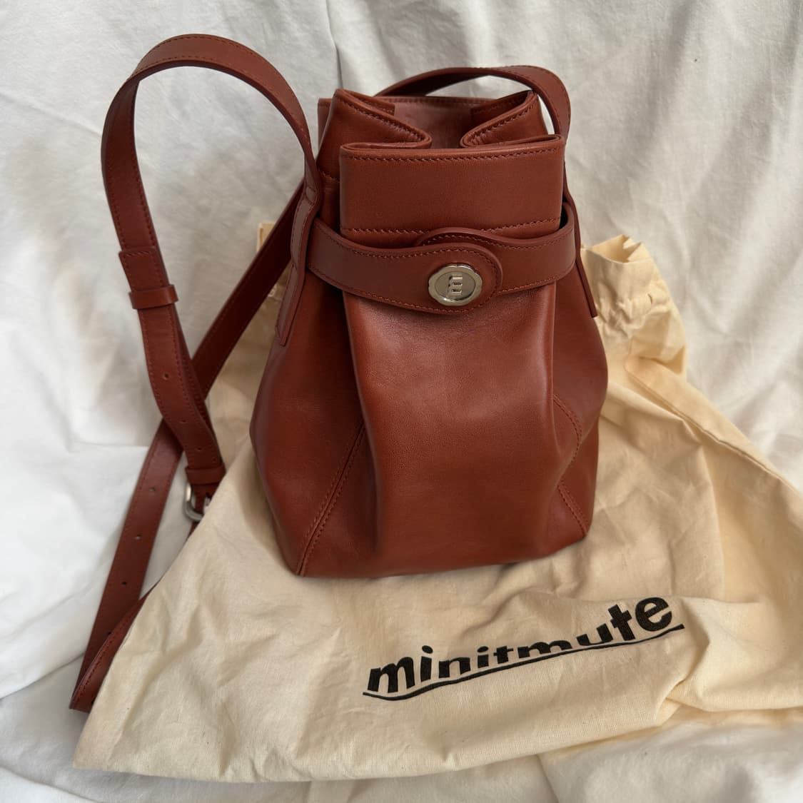 미닛뮤트 pottbag beer brown 포트백 비어브라운 상품이미지1