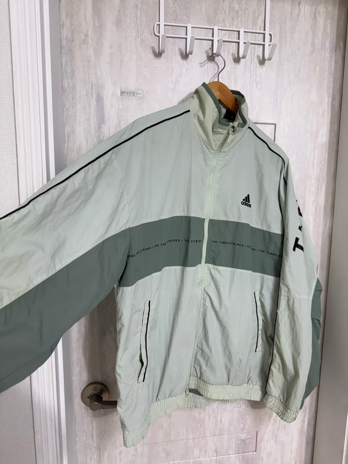남성 M (100) / 아디다스 오버핏 우븐 바람막이  상품이미지3