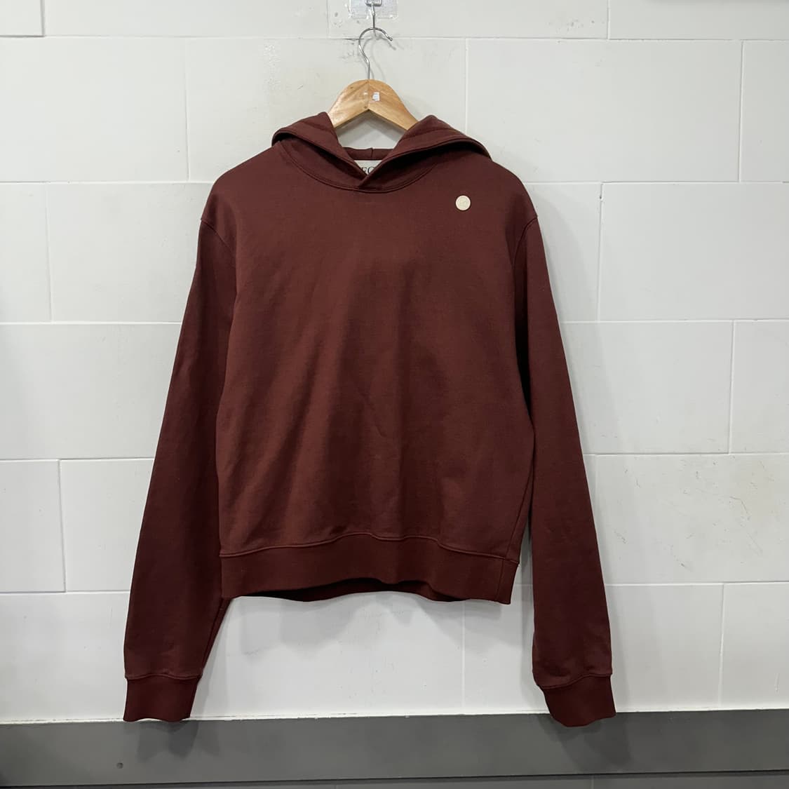 렉토 숄드패치 후드티 상품이미지1