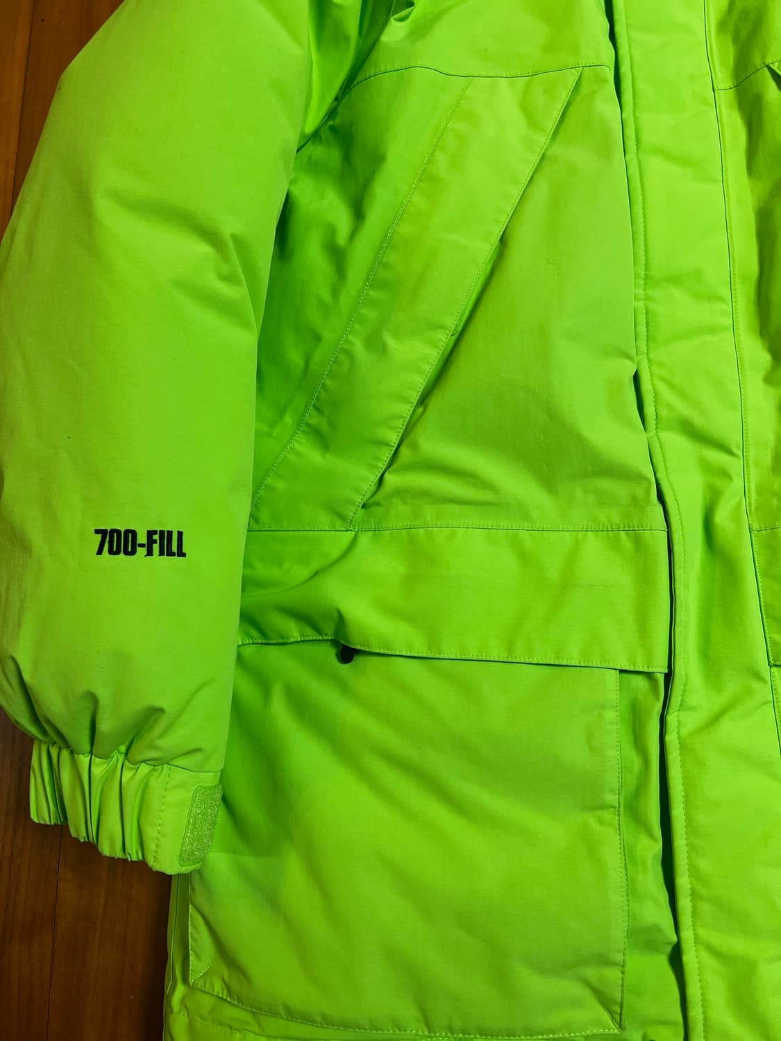 슈프림 고어텍스 700필 파카 상품이미지4