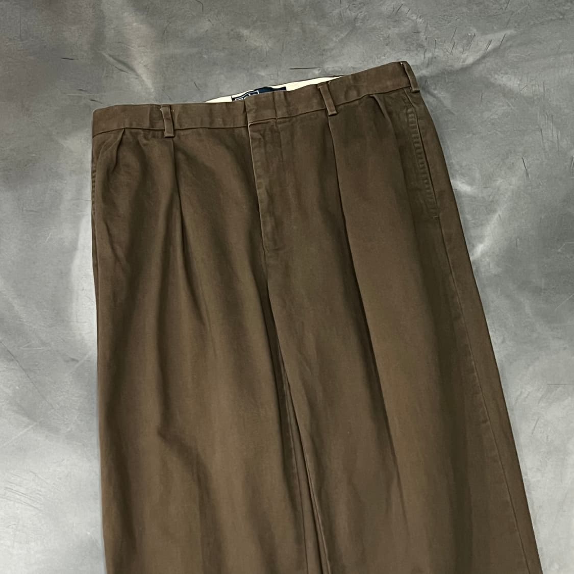  폴로랄프로렌 브라운 투턱 치노팬츠 y15526 상품이미지3