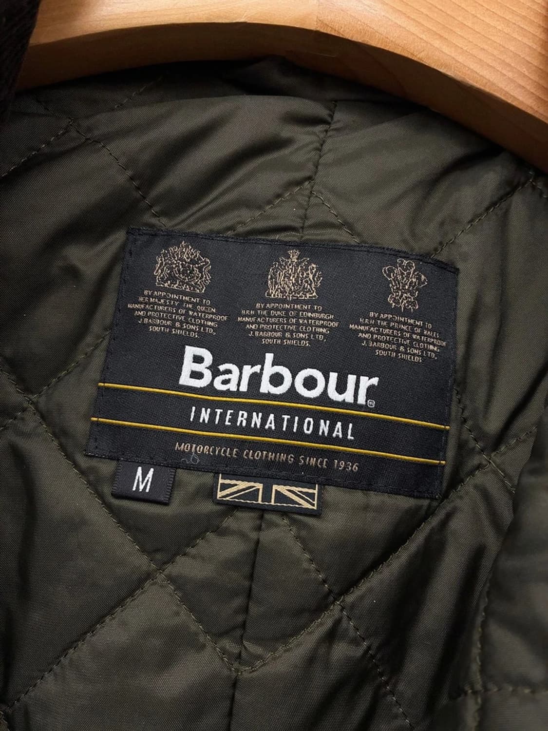 바버 Barbour 인터내셔널 듀크 왁스 자켓 PN9785 상품이미지8