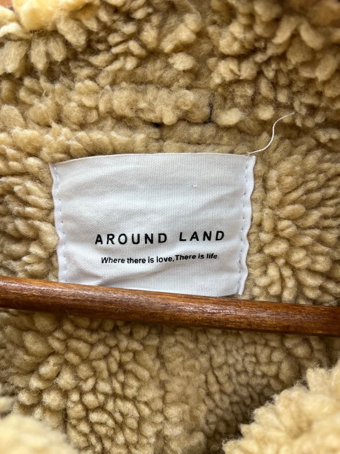 Shearling Faux Leather B-3 Jacket  상품이미지4