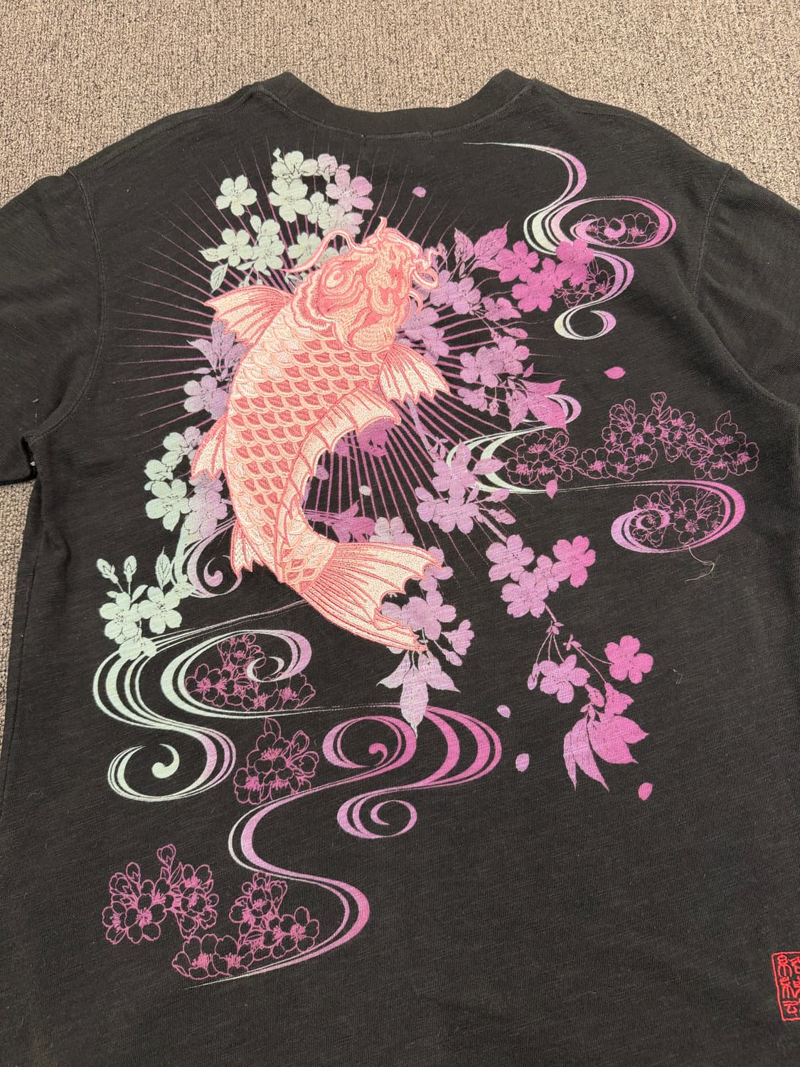 L) 카라쿠리 타마시 빈티지 잉어 자수 반팔 티셔츠 상품이미지5