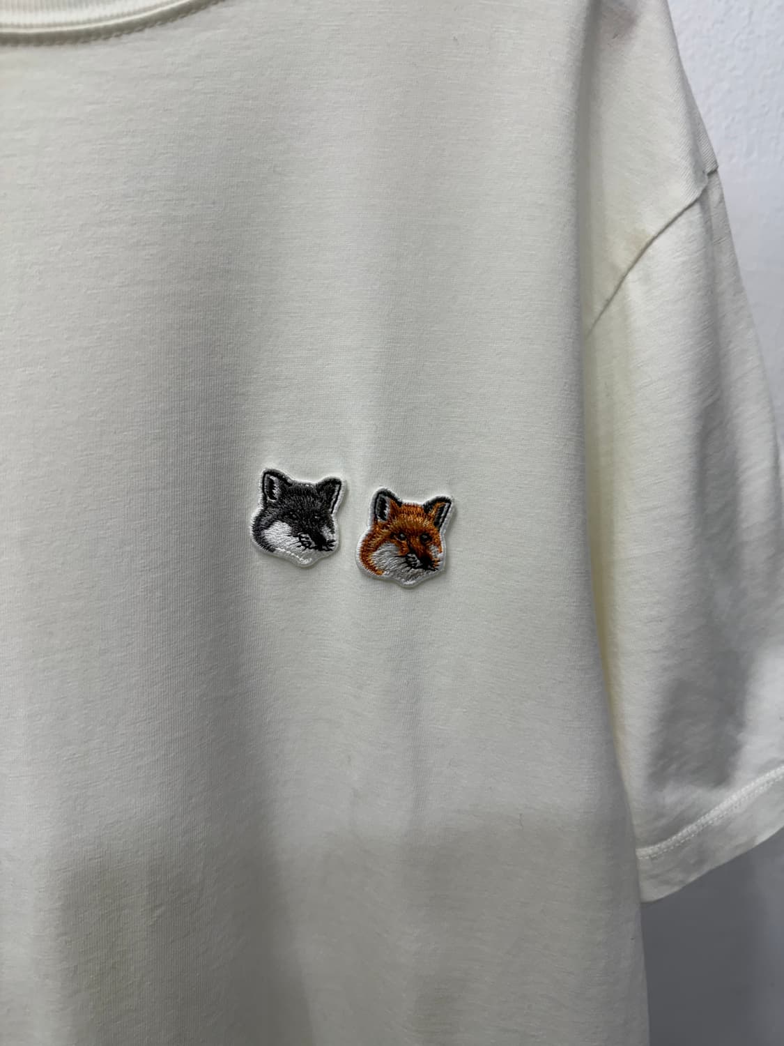 매장판정품) 메종키츠네 더블 폭스 반팔티 S 상품이미지4