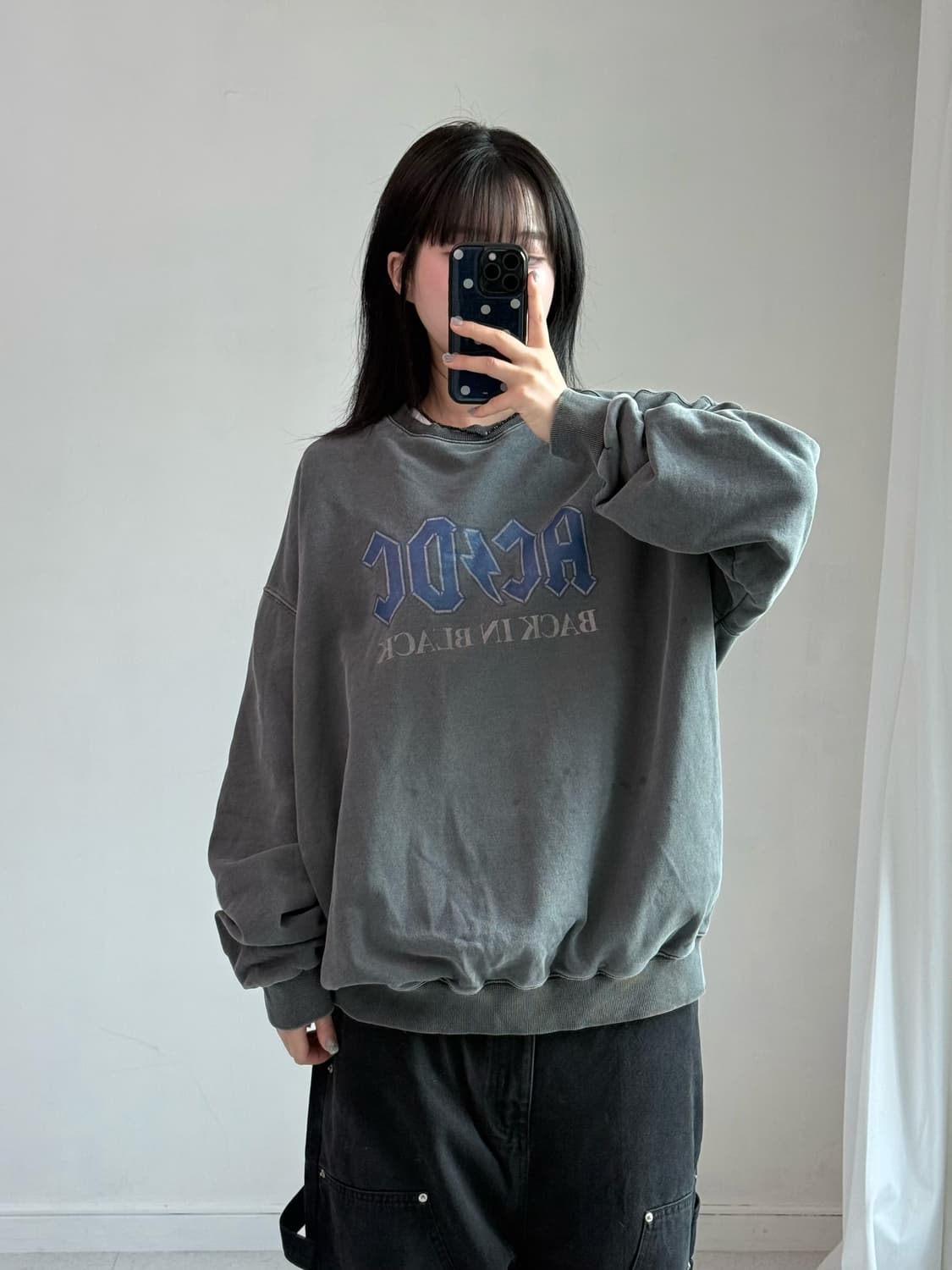 ACDC 피그먼트 맨투맨 상품이미지1