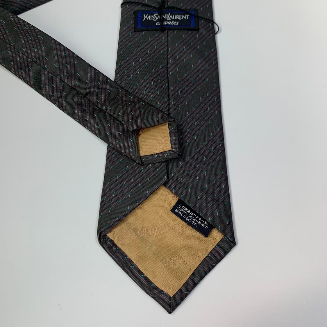 입생로랑(YSL) 택 달린 미사용품 명품넥타이 100실크 S등급 상품이미지6