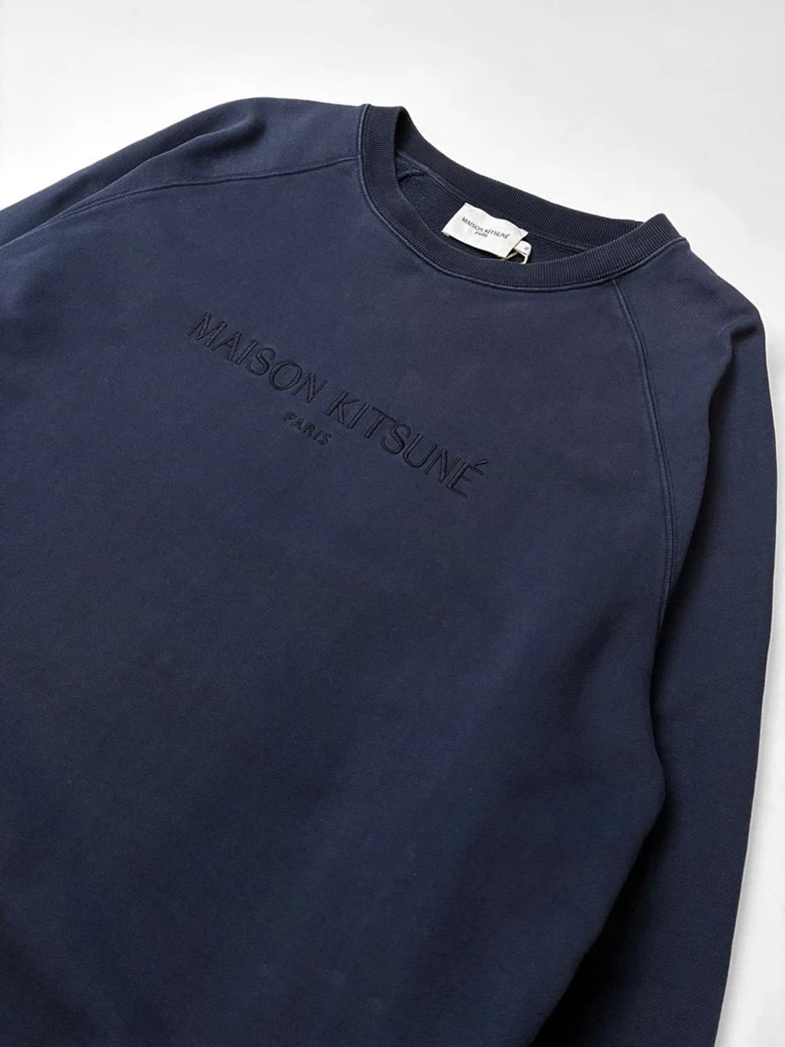 메종키츠네 라인 핸드라이팅 오버 맨투맨 PN5179 상품이미지3