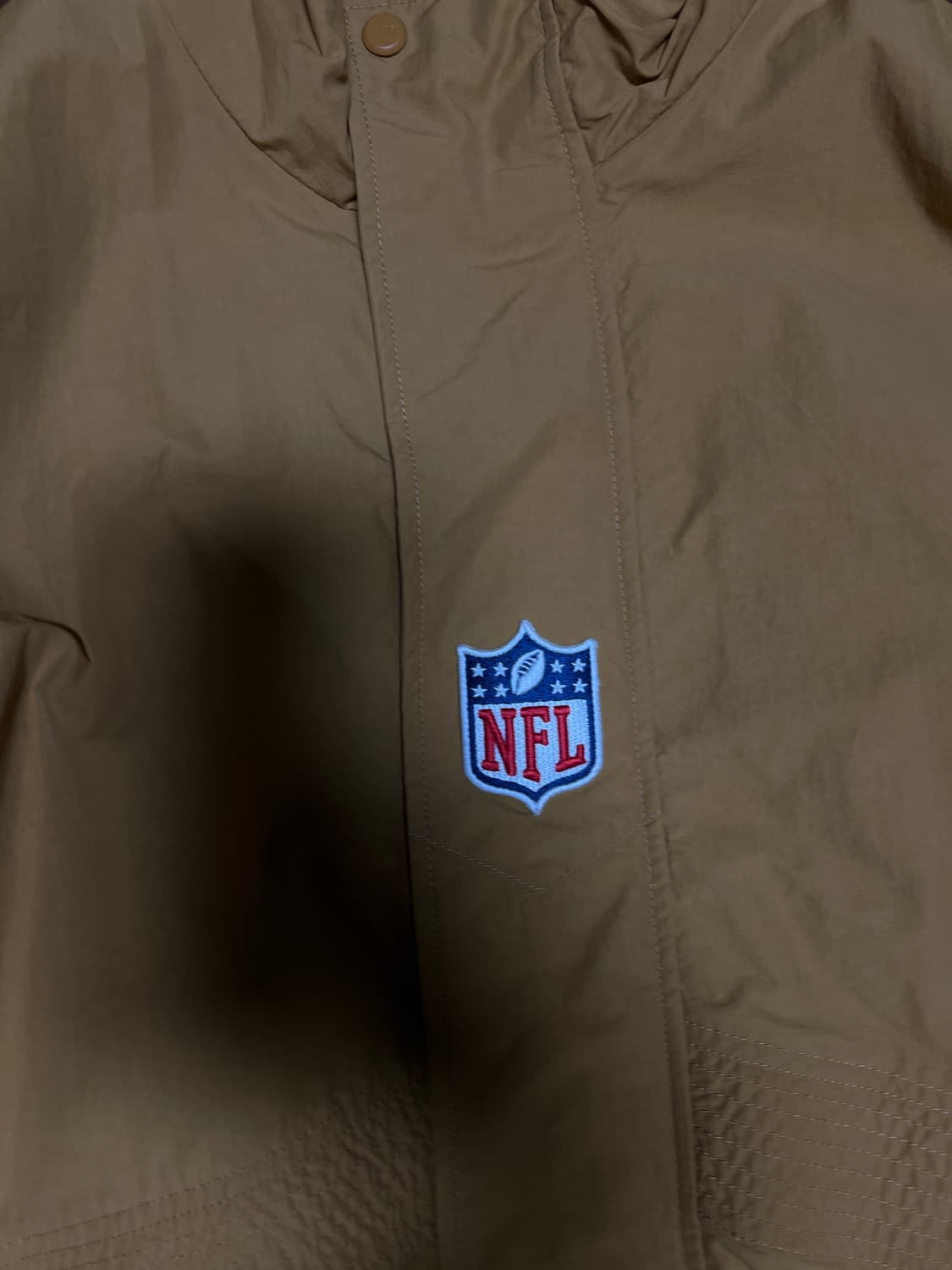 NFL 윈드브레이커 카멜컬러 상품이미지3