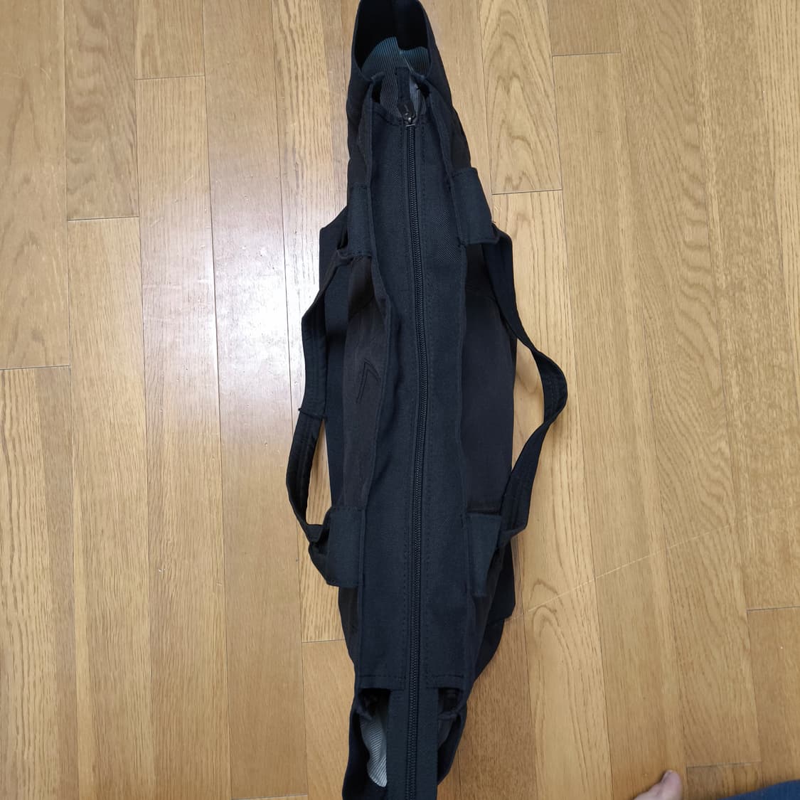 Carhartt 칼하트 레거시 호라이즌탈 지퍼 토트백 상품이미지5