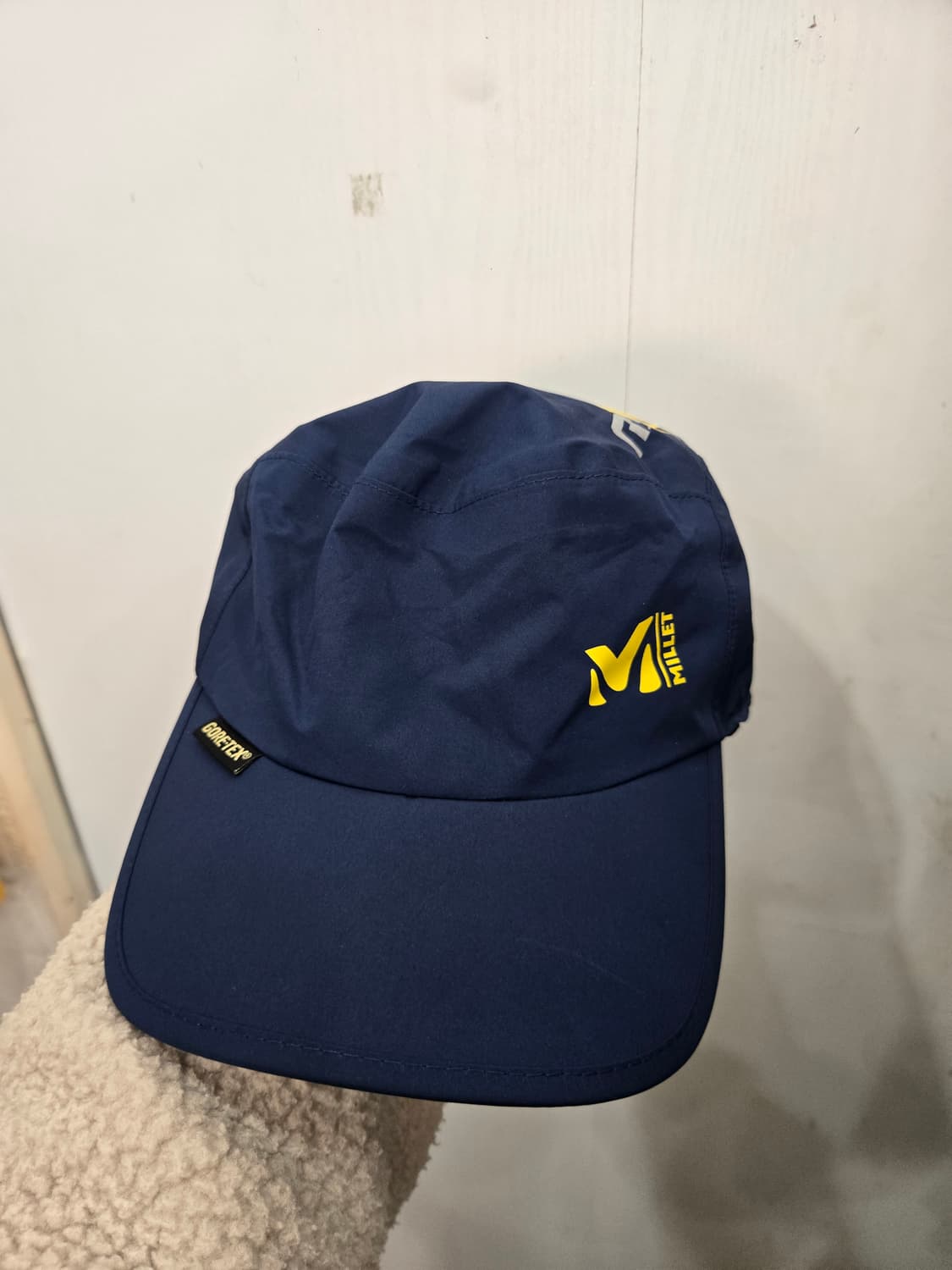 택있는 새상품)) MILLET 밀레 고어텍스 모자! 귀돌이 접이식! 상품이미지1