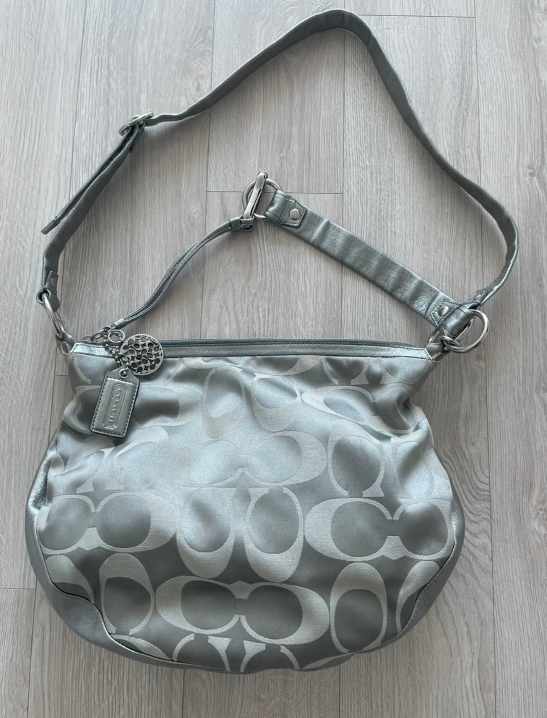 Coach 코치 호보 숄더백 실버 상품이미지2