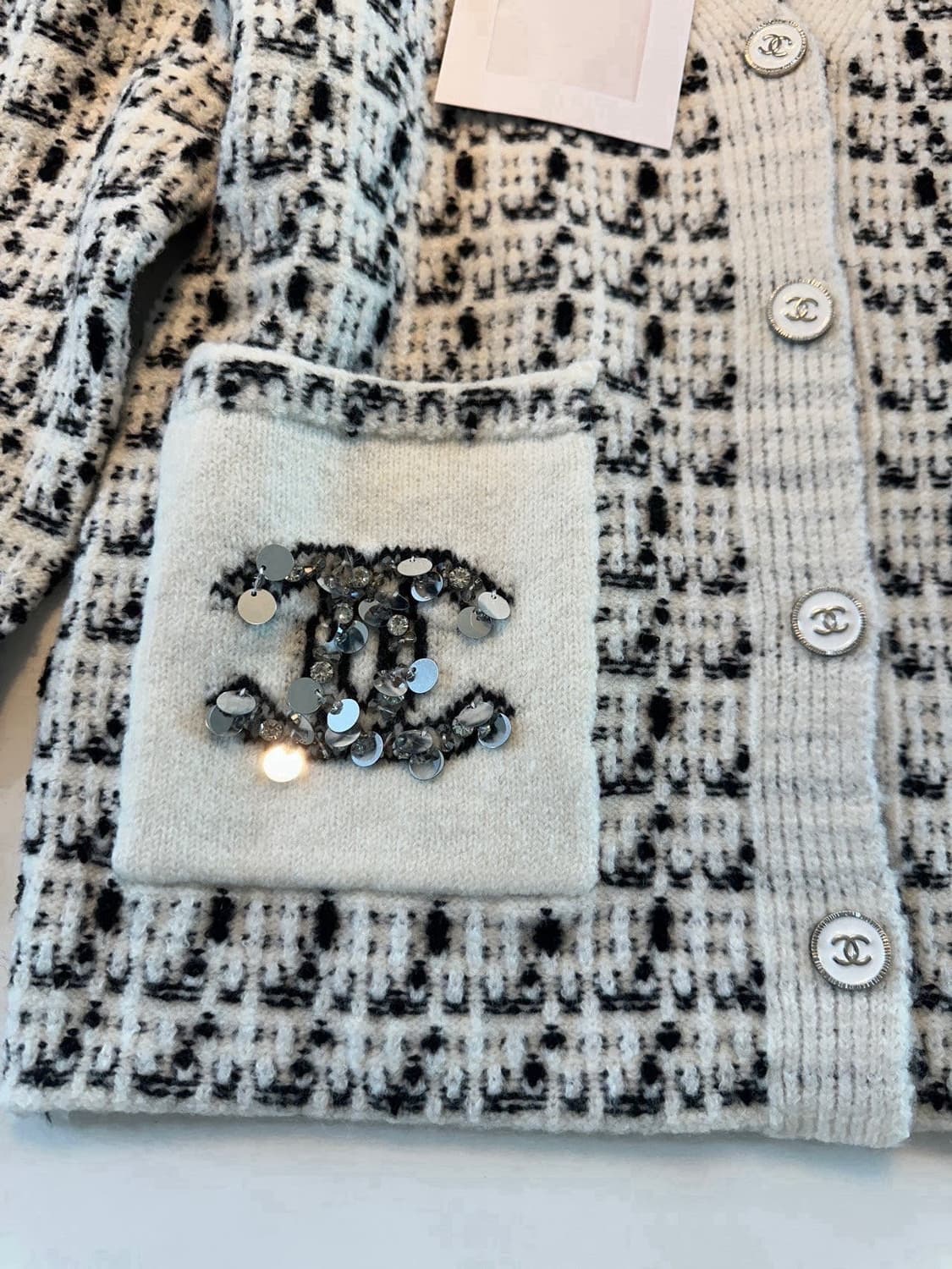 (새상품)샤넬가디건 상품이미지6