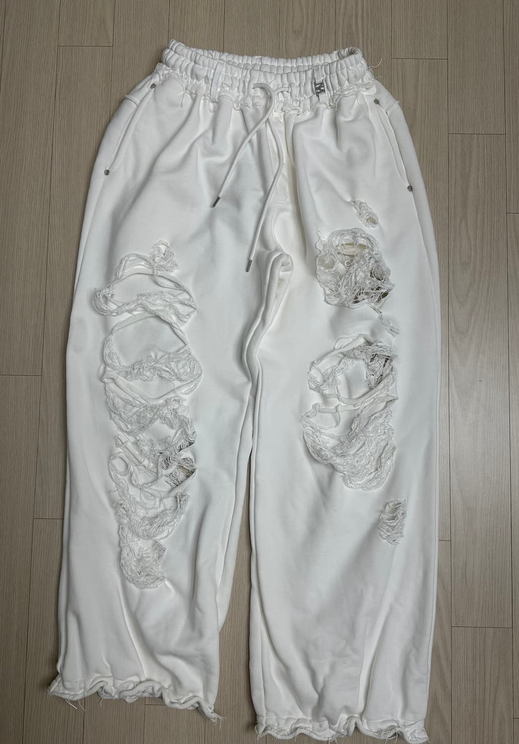 트리밍버드 Scratch Damage Wide Sweat Pants 상품이미지5