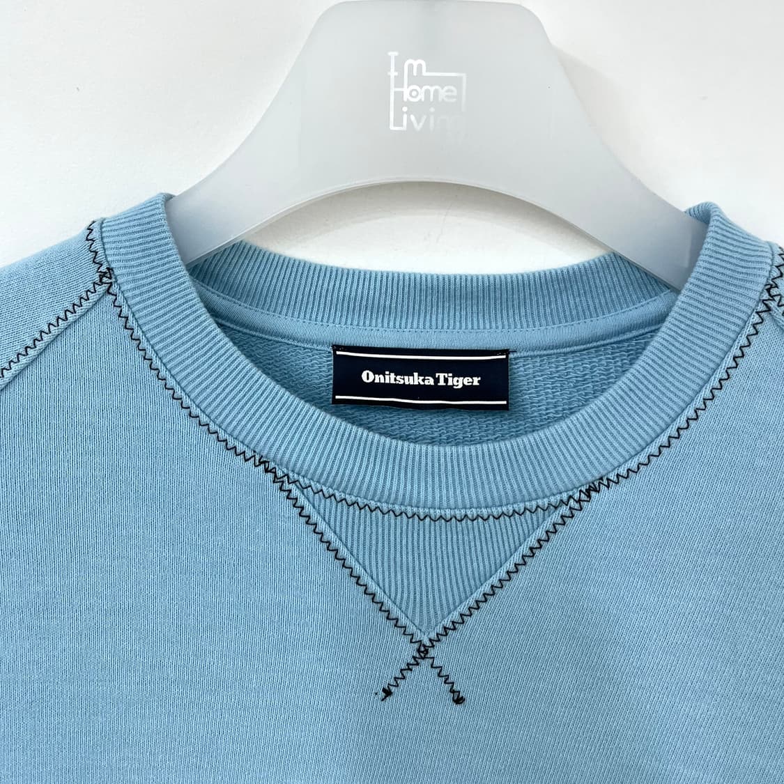 (유일매물) 오니츠카타이거 자수로고 하늘색 맨투맨 상품이미지6