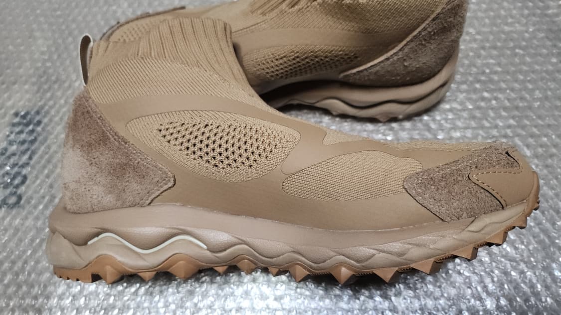 미즈노 논네이티브x무진 250사이즈 상품이미지6