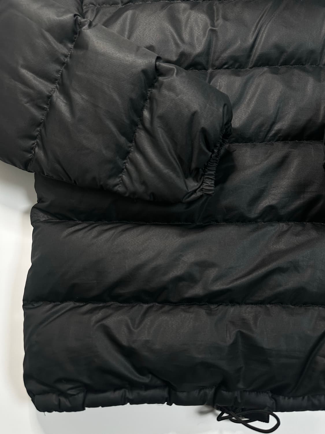 파티고니아 02연도 패커블 블랙 다운 패딩 상품이미지8