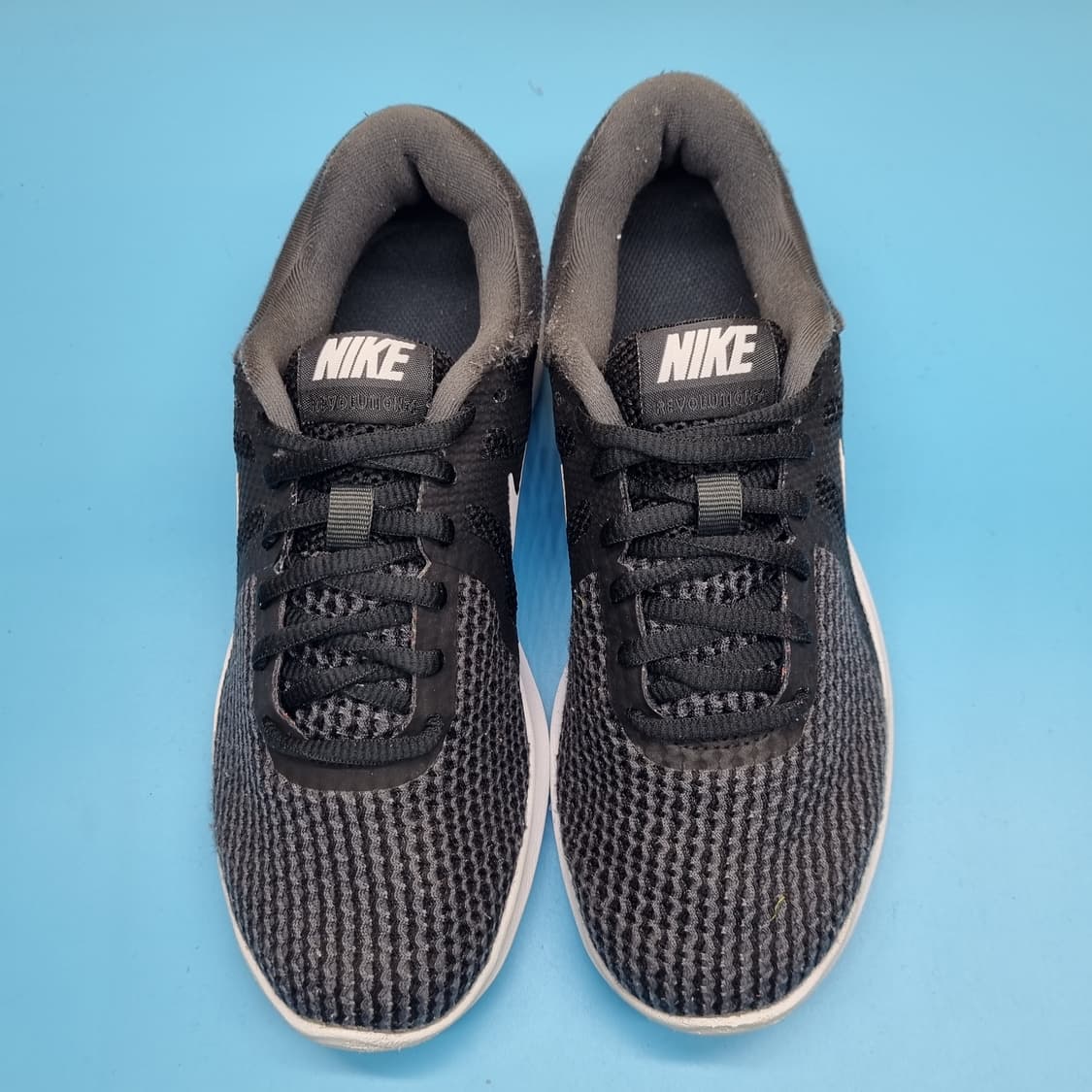 나이키 레볼루션 4 운동화220 상품이미지2