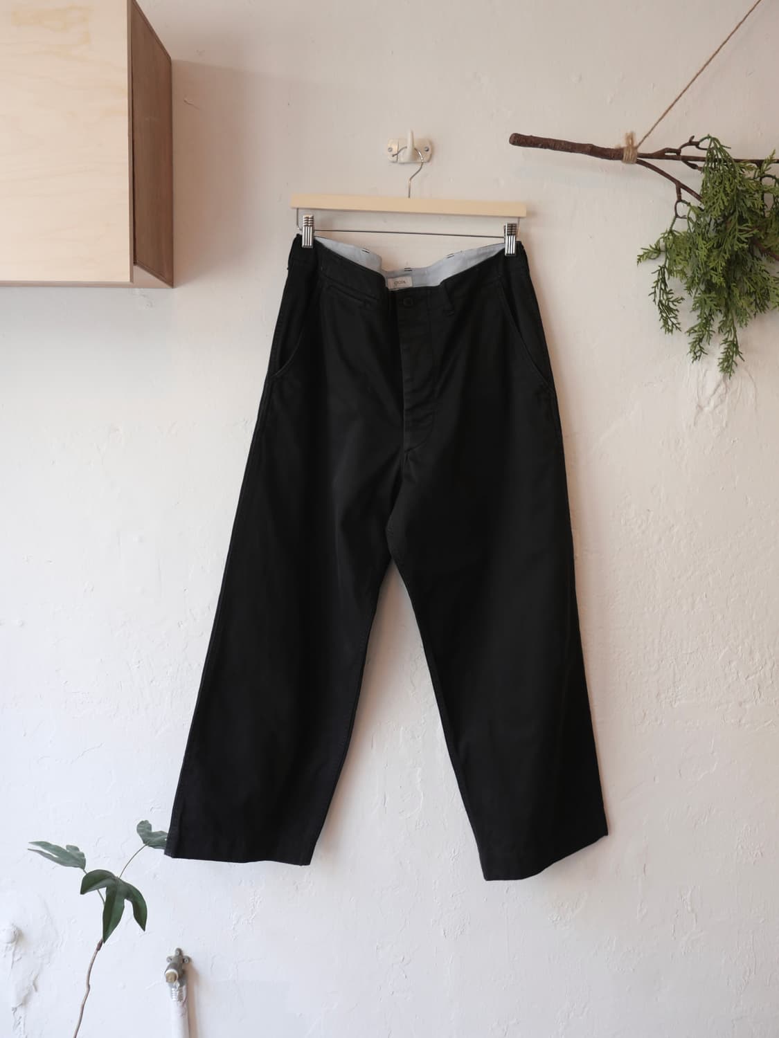 시오타 치노 팬츠 상품이미지1