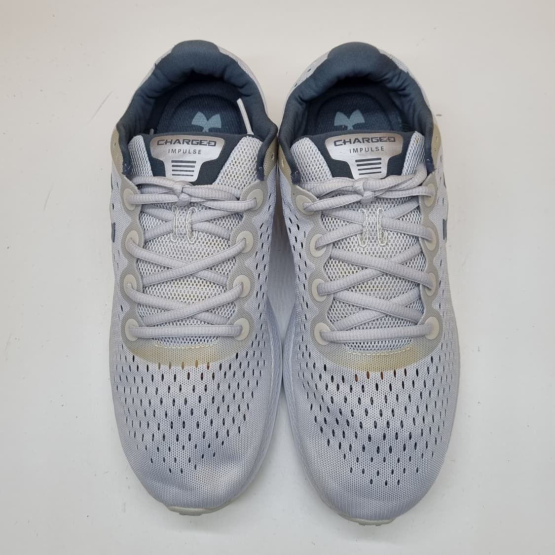 언더아머 차지드 임펄스 남성런닝화275. 상품이미지2