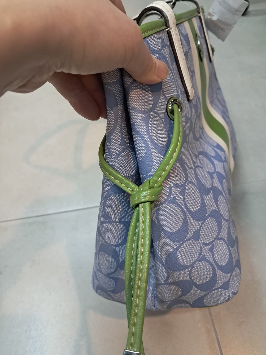 코치 시그니처 연보라 라임 토트백( 새상품) 상품이미지3